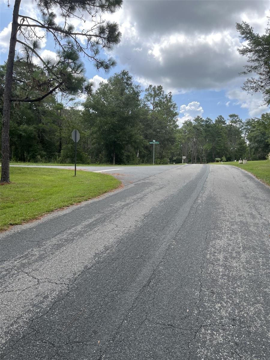 FAIRVIEW ESTATES - Land