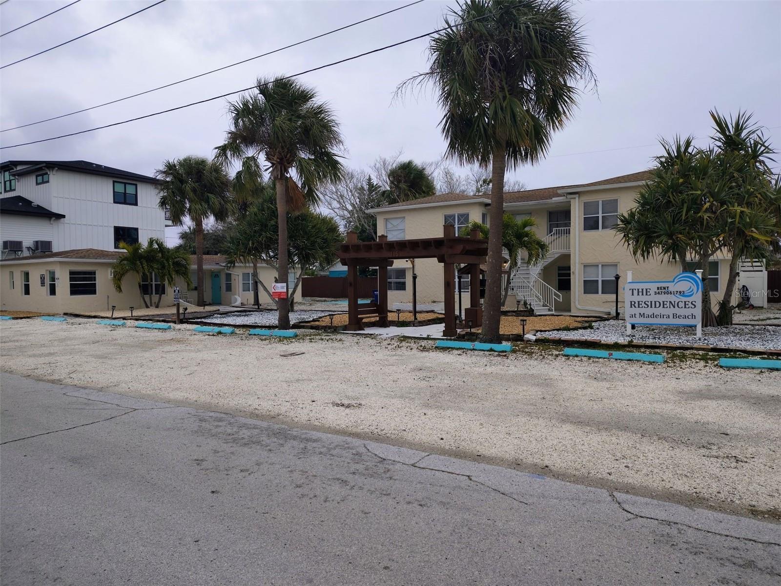 MADEIRA SHORES SUB - Residential Lease