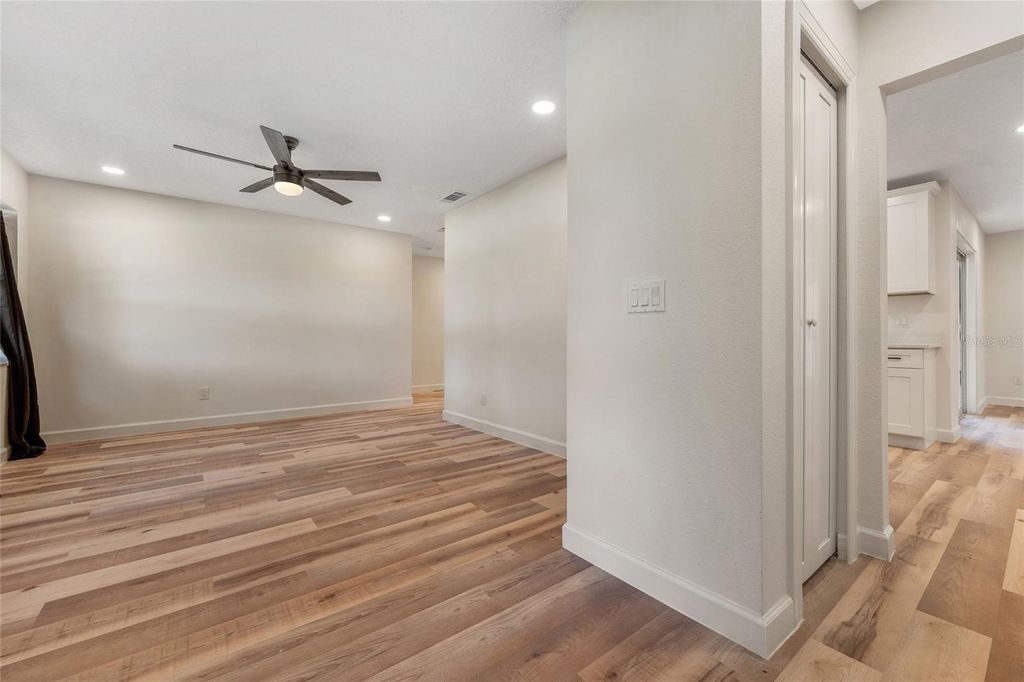 Photo of 5609 Valley Oak Rd, Orlando, FL 32808 (MLS # O6406214)