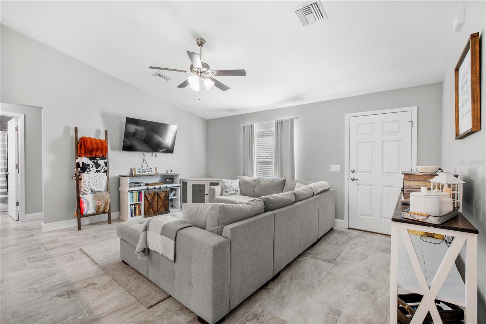 MARION OAKS UN 10 - Residential