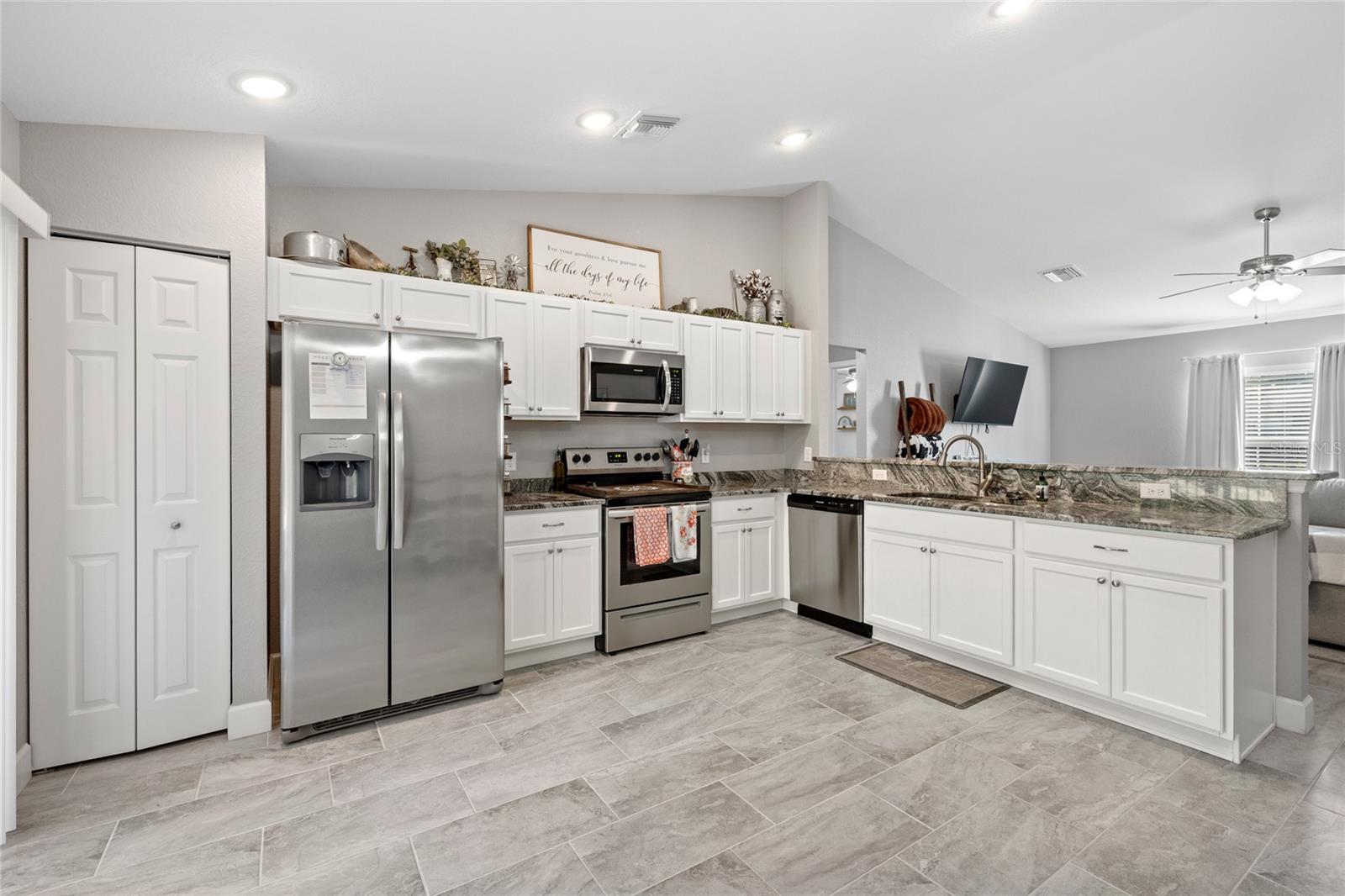 MARION OAKS UN 10 - Residential