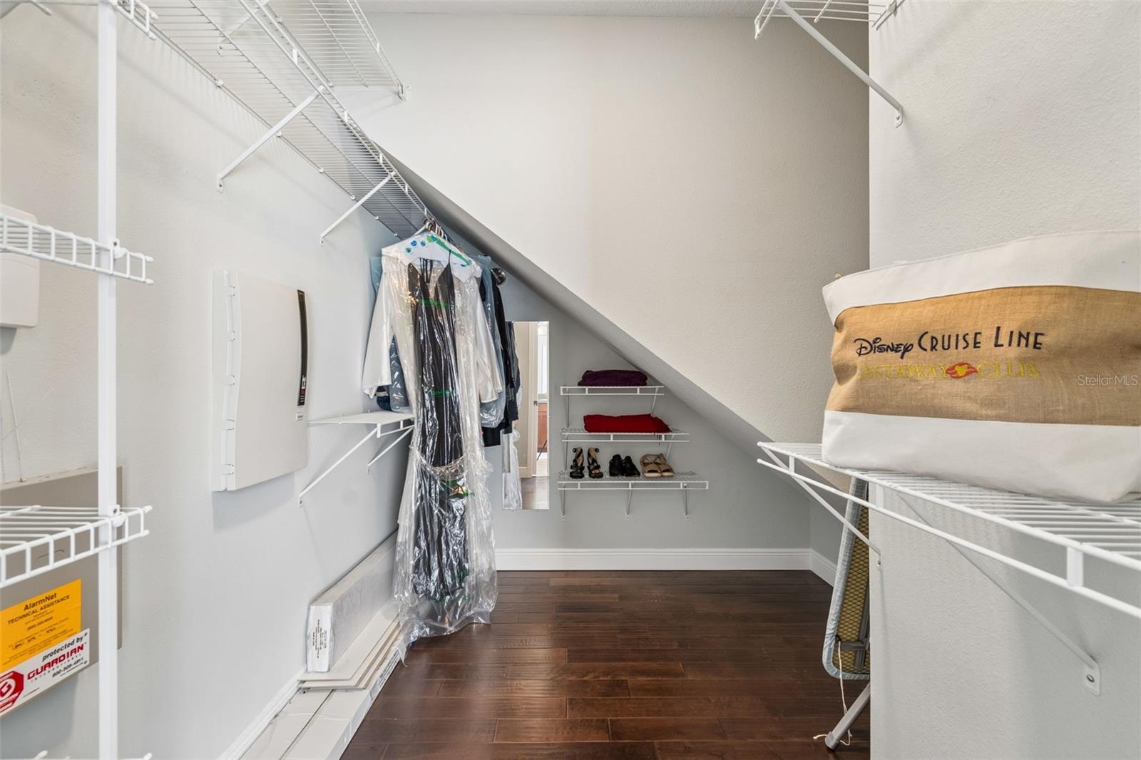 REFLECTIONS PH 2A - Residential