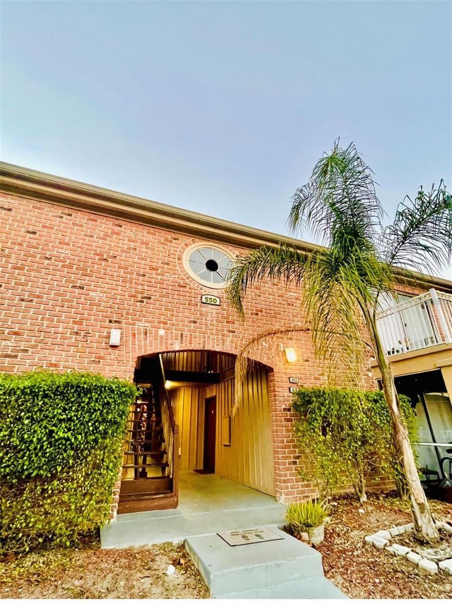 FOR RENT EXCELLENT CONDO IN MAITLAND!!!This 2 bedrooms 2 bathrooms 1,050 square feet Carrington park condo. open floor plan kitchen to living room combo. The kitchen provides a big island perfect for entertaining. The property has ceramic tile trough-out the unit. The master bedroom is spacious and provides a walk-in closet. There is private balcony. The community has three pools, playground and a gym. Great location near of major highways, restaurants and shoppings Centers.