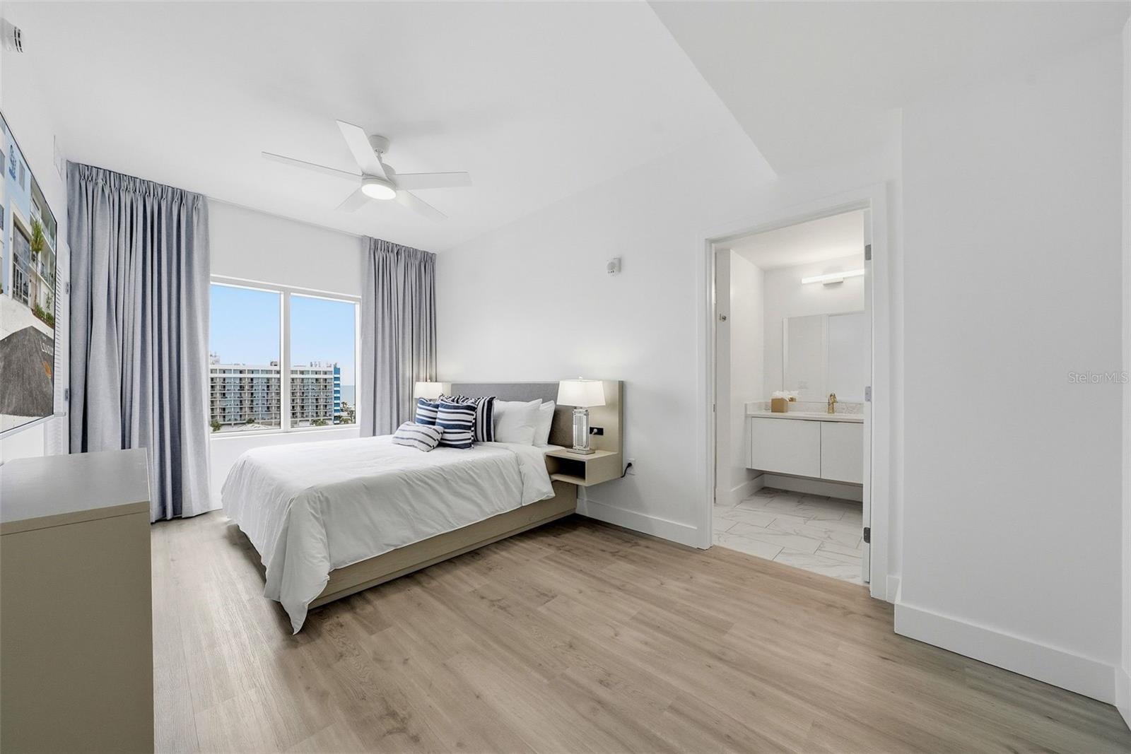 411 E SHORE DRIVE 205