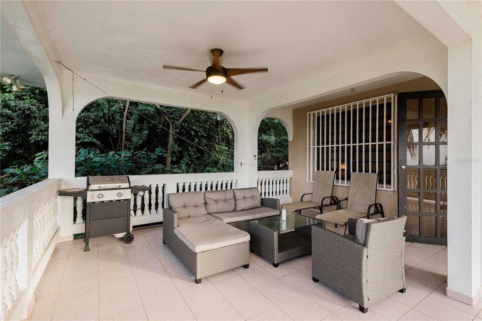 MONTE SANTO - Residential