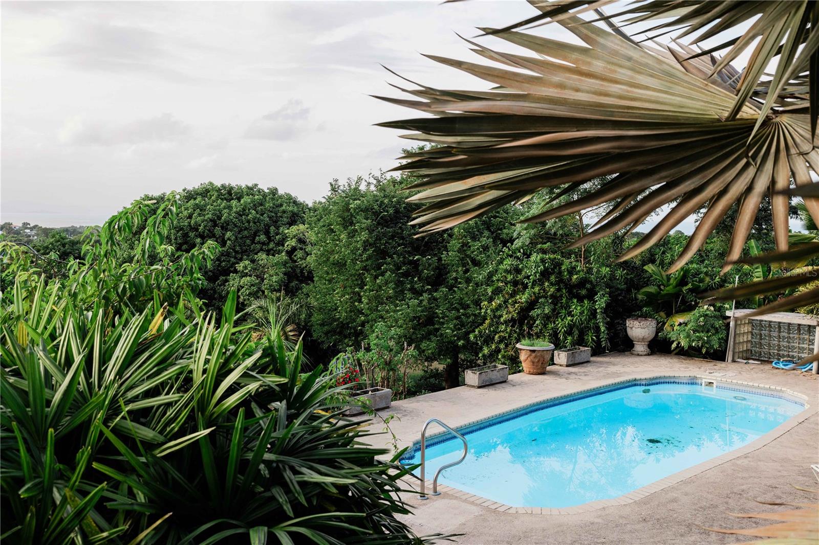 MONTE SANTO - Residential