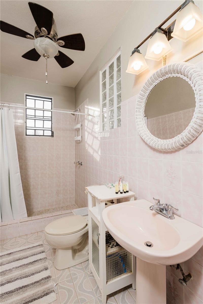 MONTE SANTO - Residential