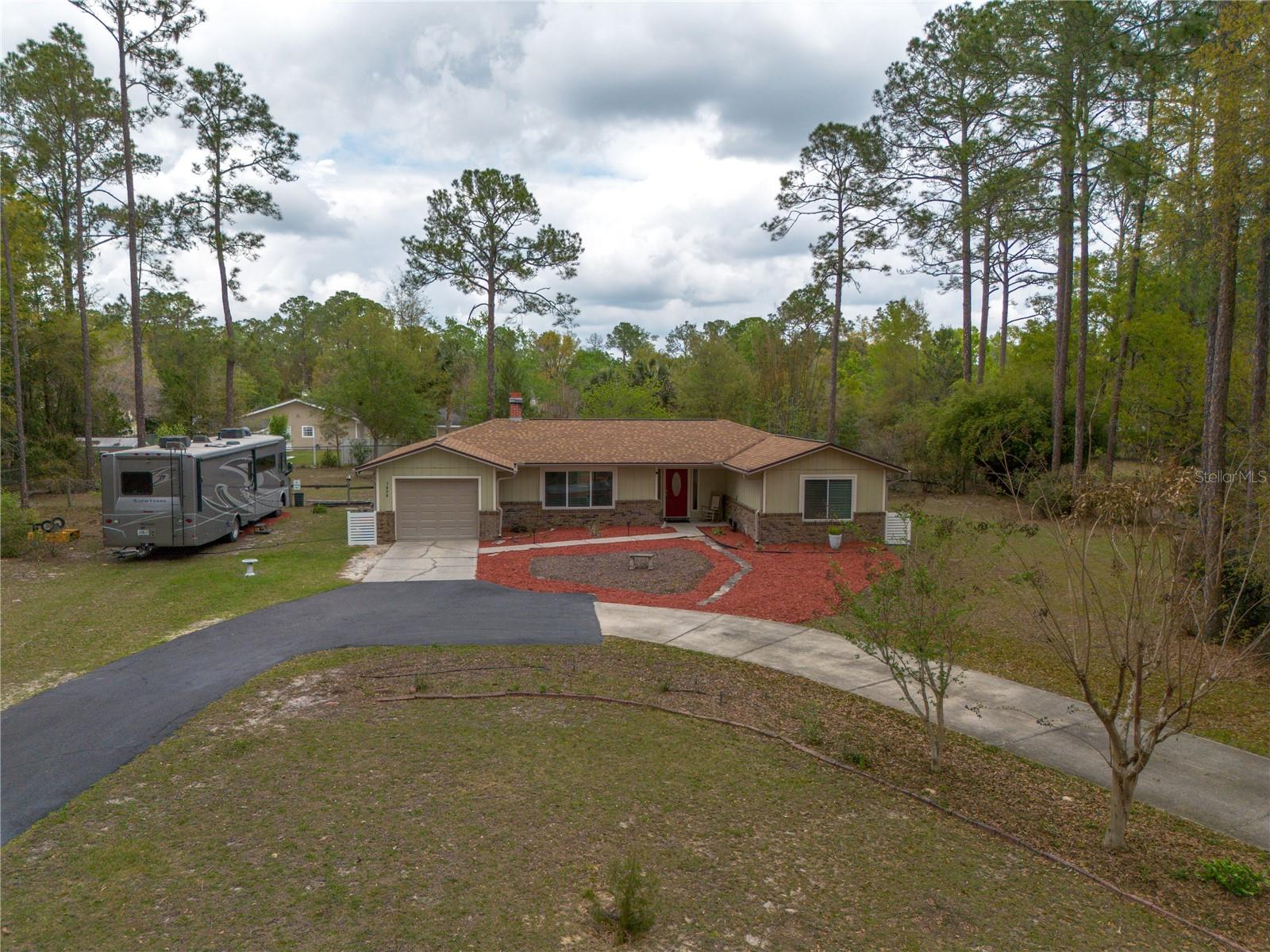 KANAPAHA PINES - Residential