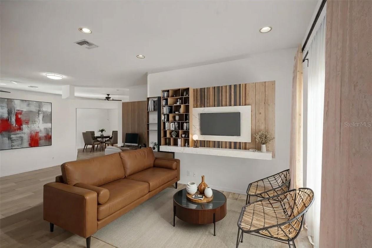 1283 CHINABERRY DRIVE