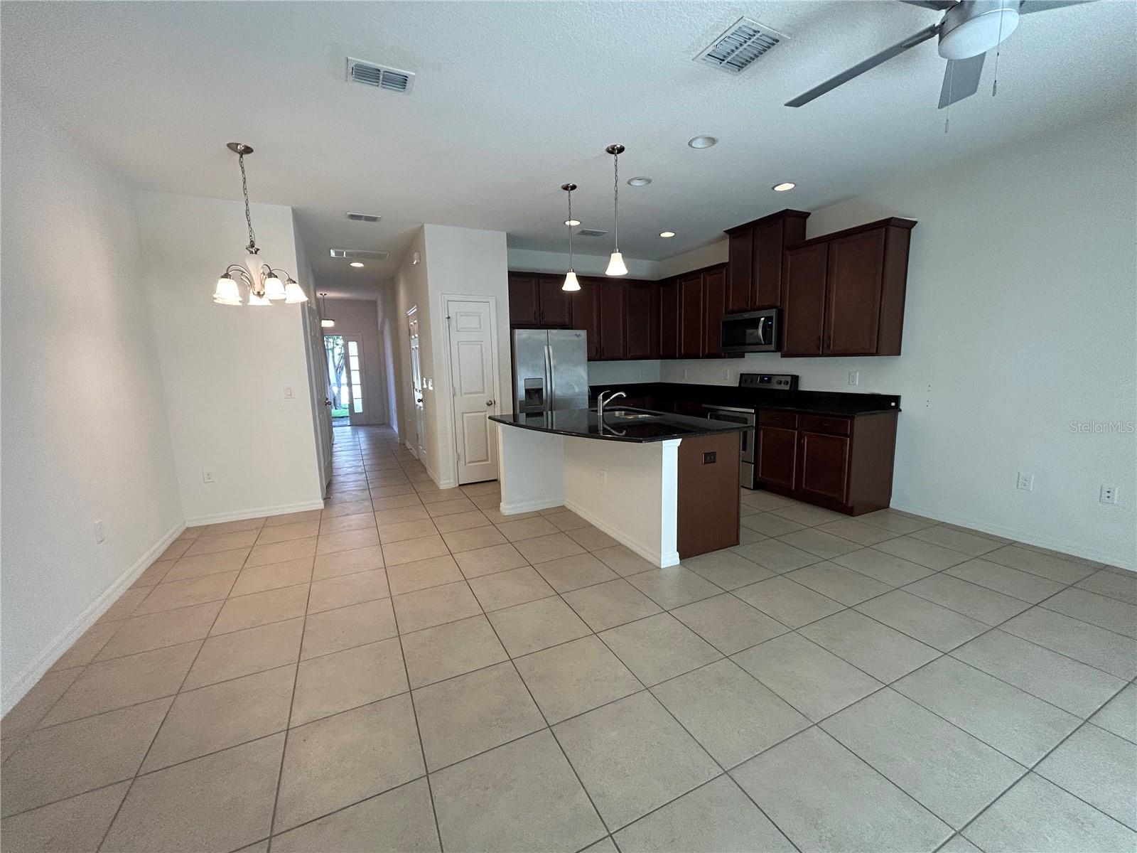 MITCHELL CREEK - Residential Lease