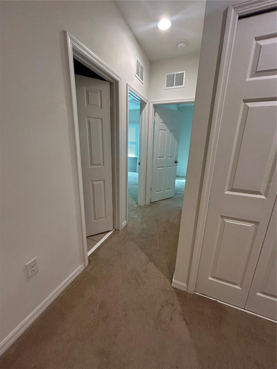 MITCHELL CREEK - Residential Lease