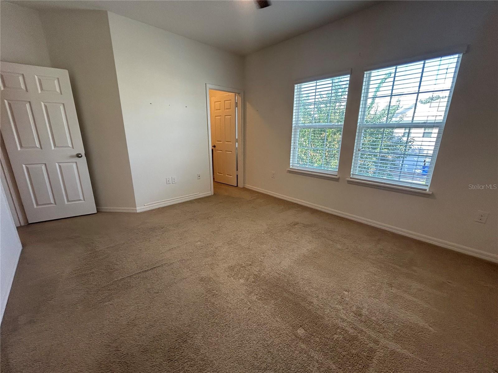 MITCHELL CREEK - Residential Lease