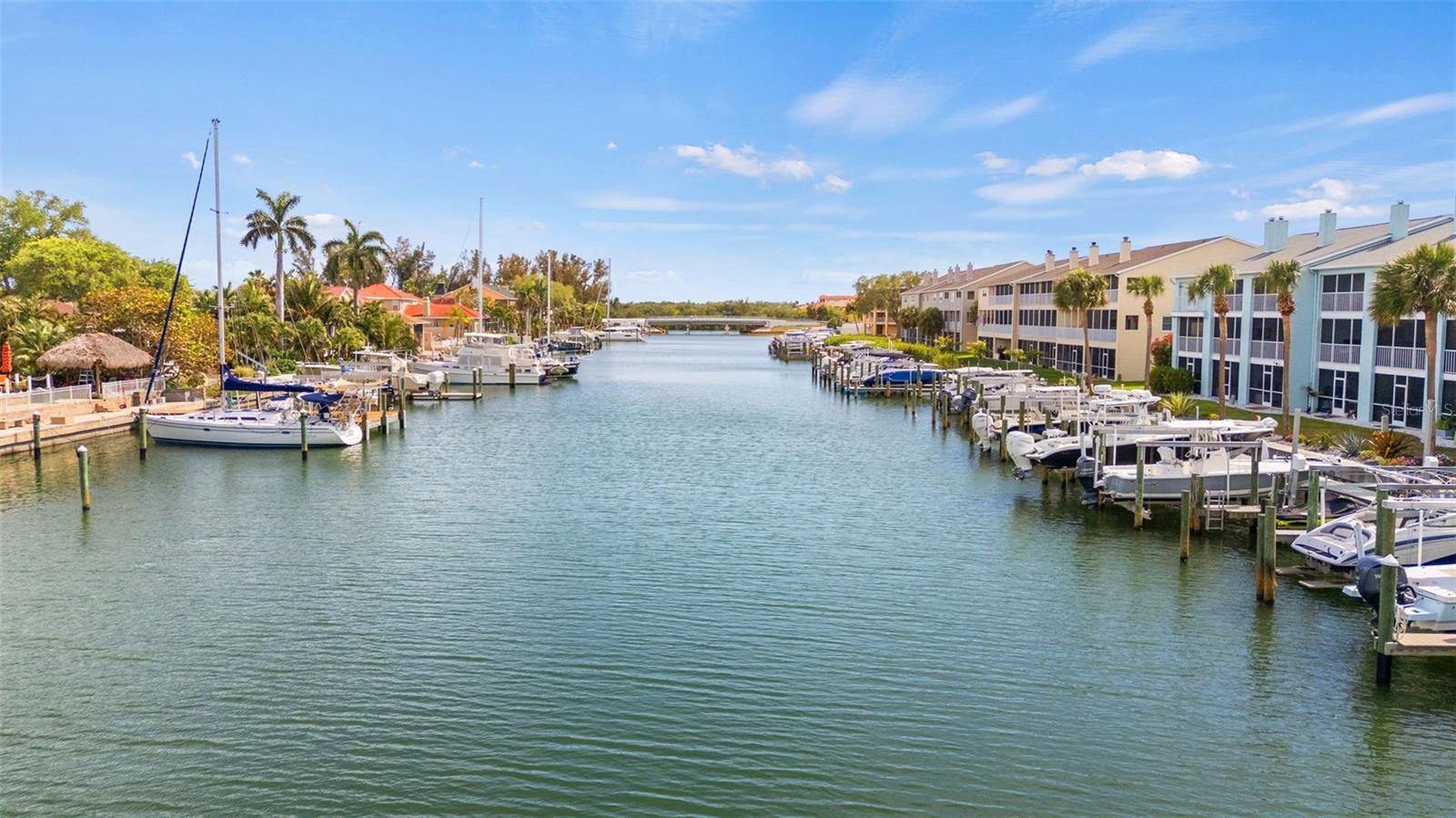 TIERRA SOUND TWNHMS - Residential