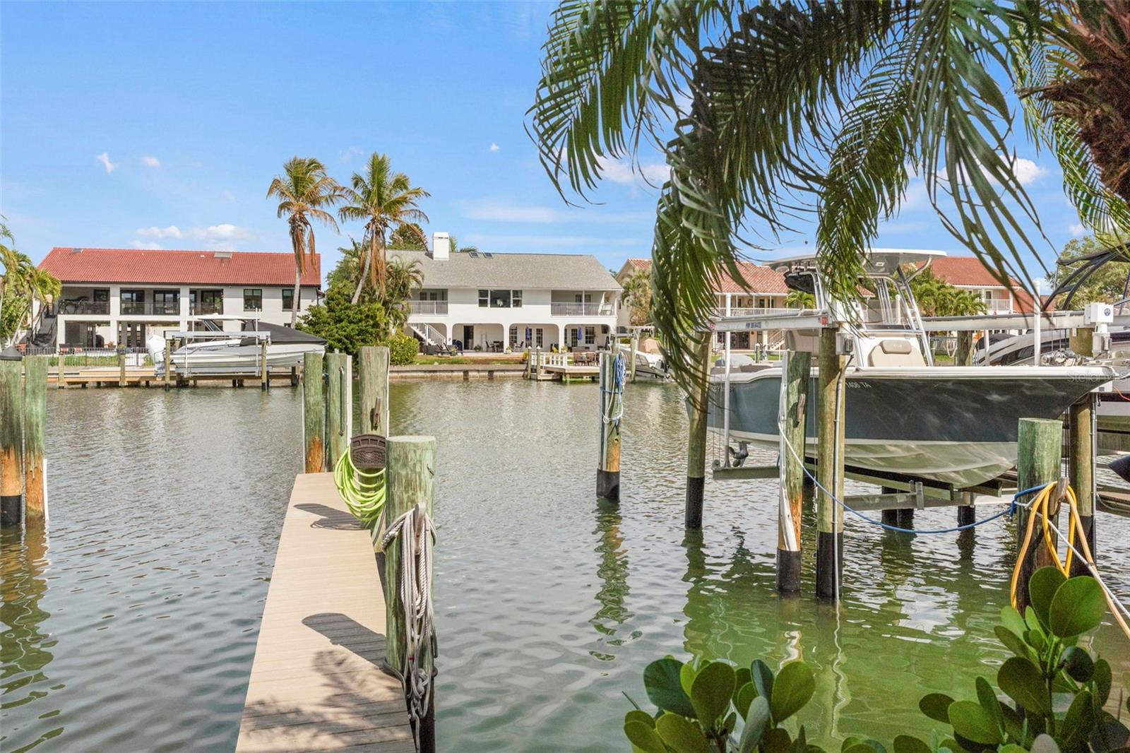 TIERRA SOUND TWNHMS - Residential