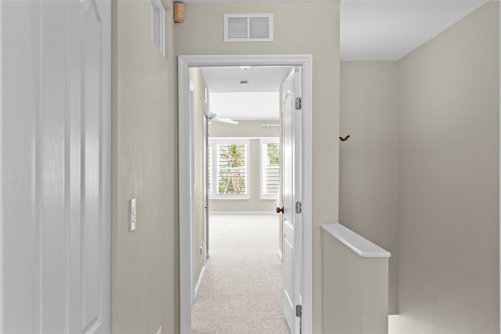 TIERRA SOUND TWNHMS - Residential