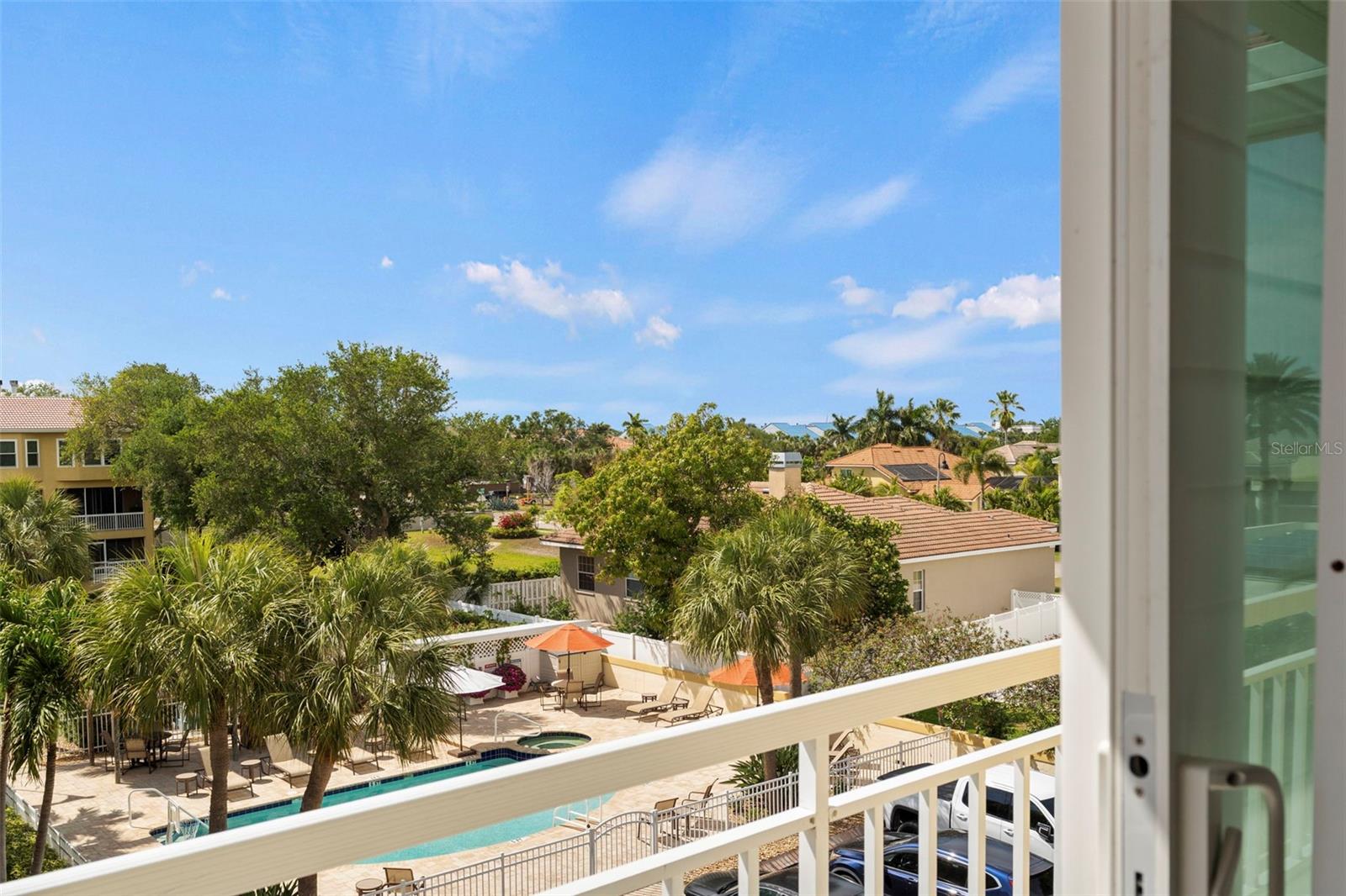 TIERRA SOUND TWNHMS - Residential