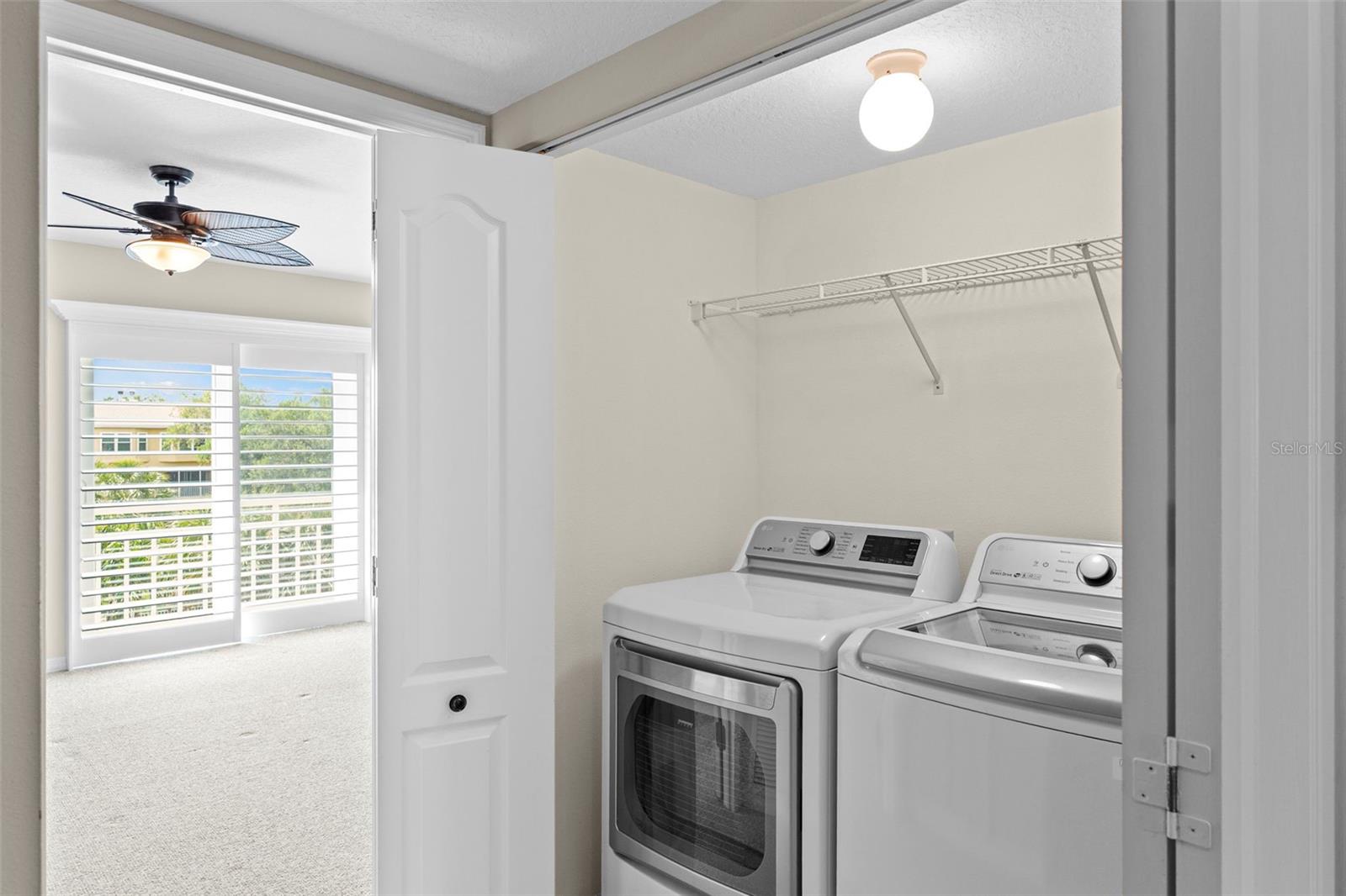 TIERRA SOUND TWNHMS - Residential