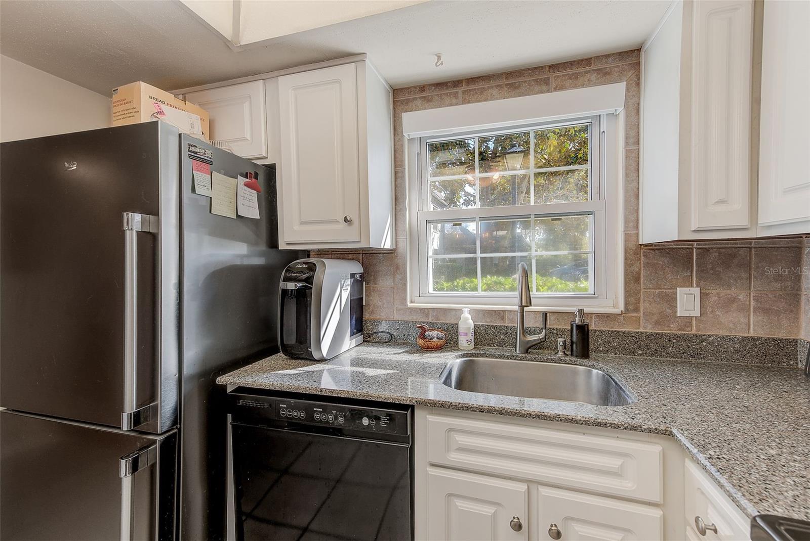 KAPOK MANOR CONDO - Residential