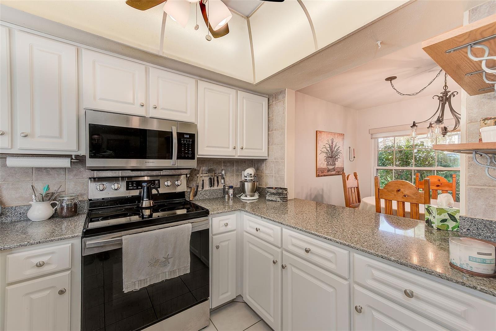 KAPOK MANOR CONDO - Residential