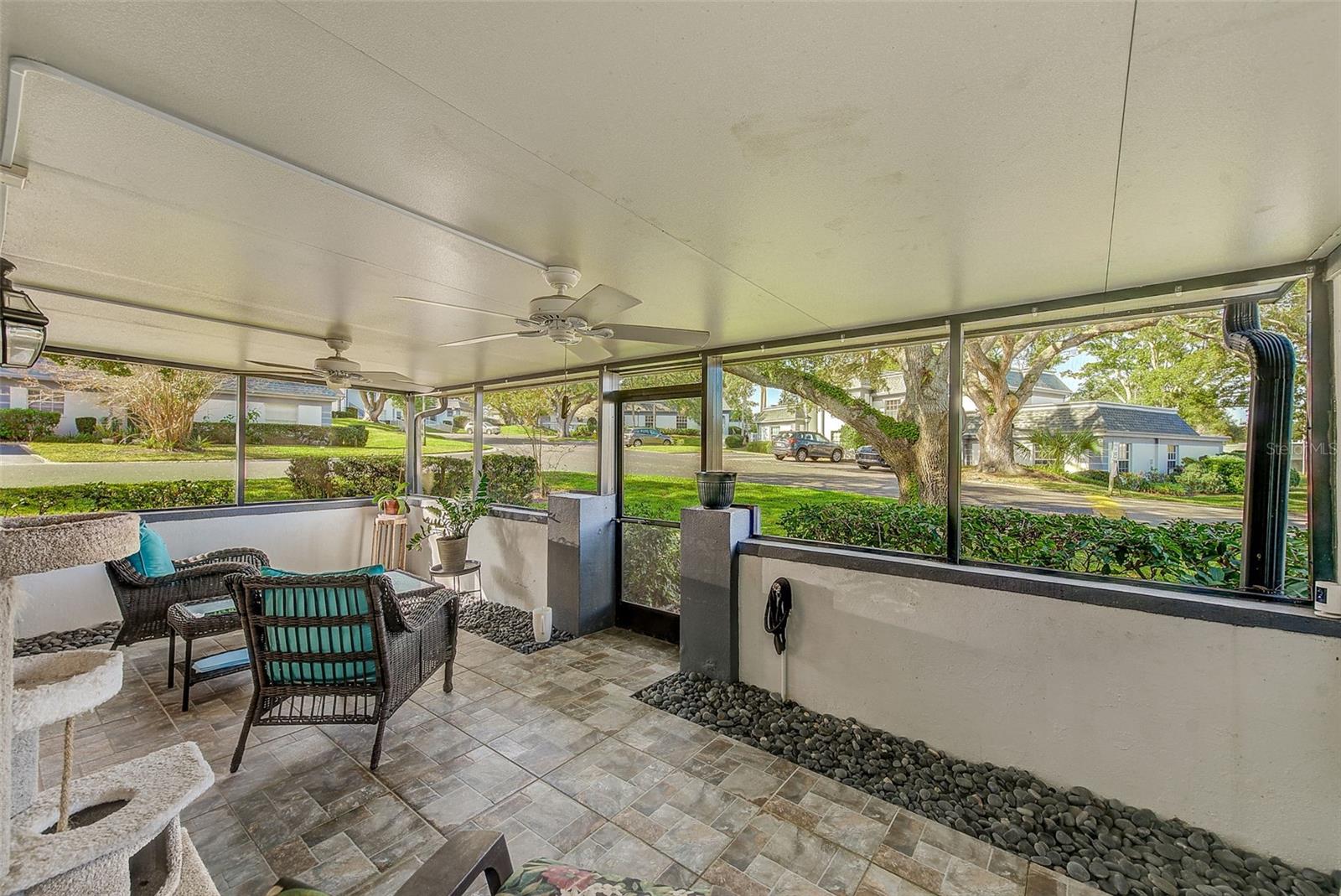 KAPOK MANOR CONDO - Residential