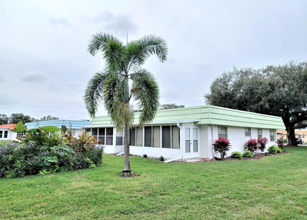 Photo of 1802 Bedford Lane #1, Sun City Center, FL 33573 (MLS # TB8491225)