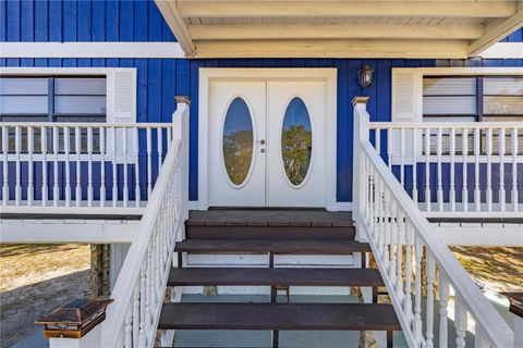 A home in DUNNELLON