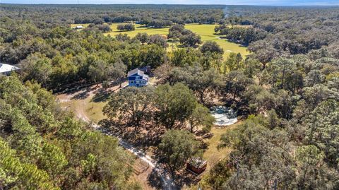 A home in DUNNELLON