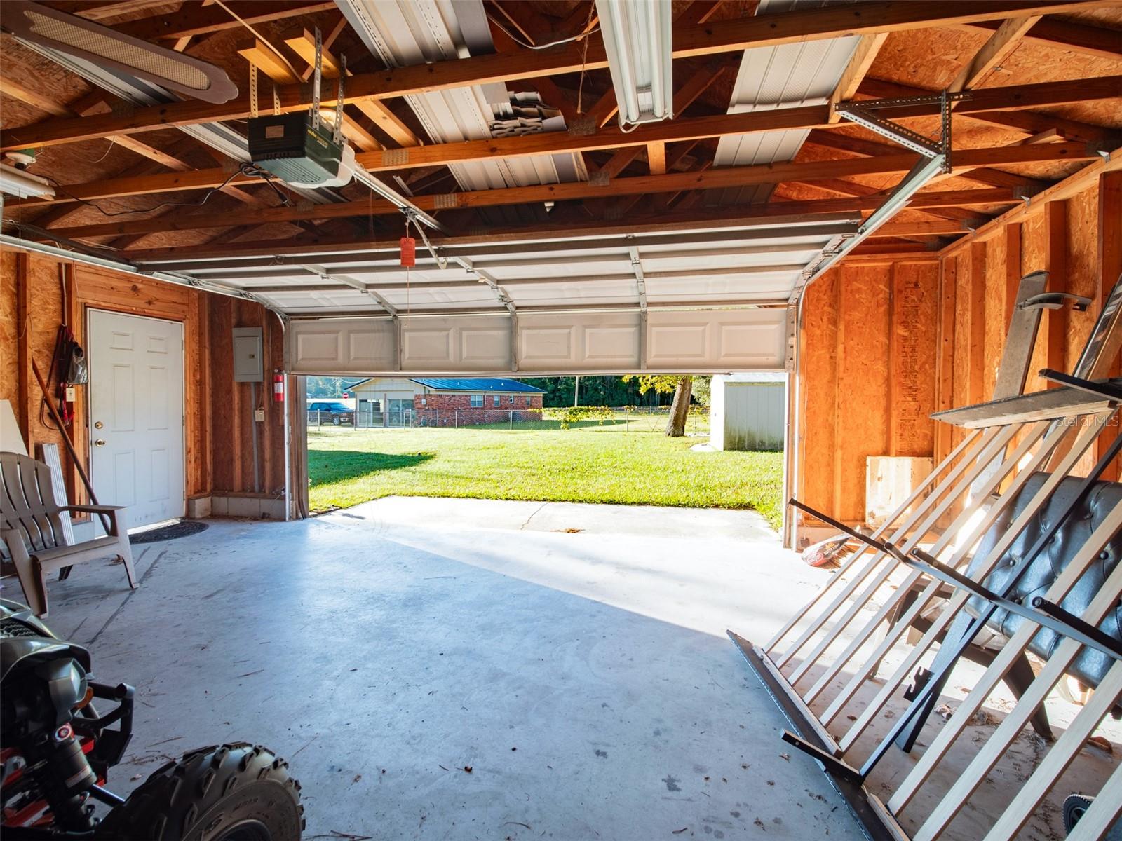 SHADY OAKS ACRES UN 2 - Residential