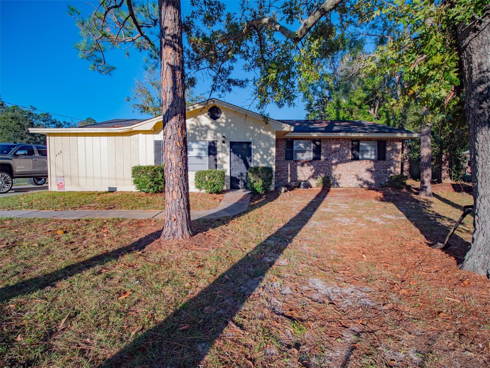 SHADY OAKS ACRES UN 2 - Residential