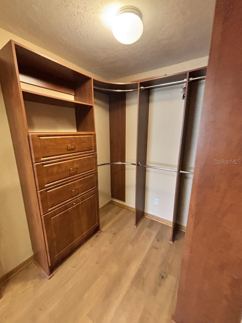 CARRIAGE TRAIL UN 02 - Residential