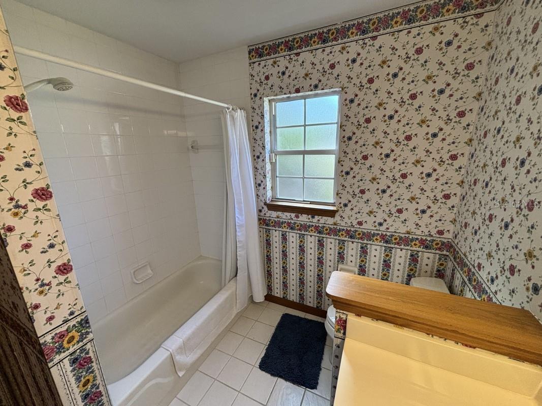 CARRIAGE TRAIL UN 02 - Residential