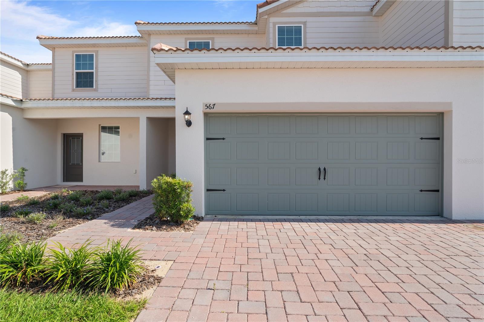 567 BAY LEAF DRIVE