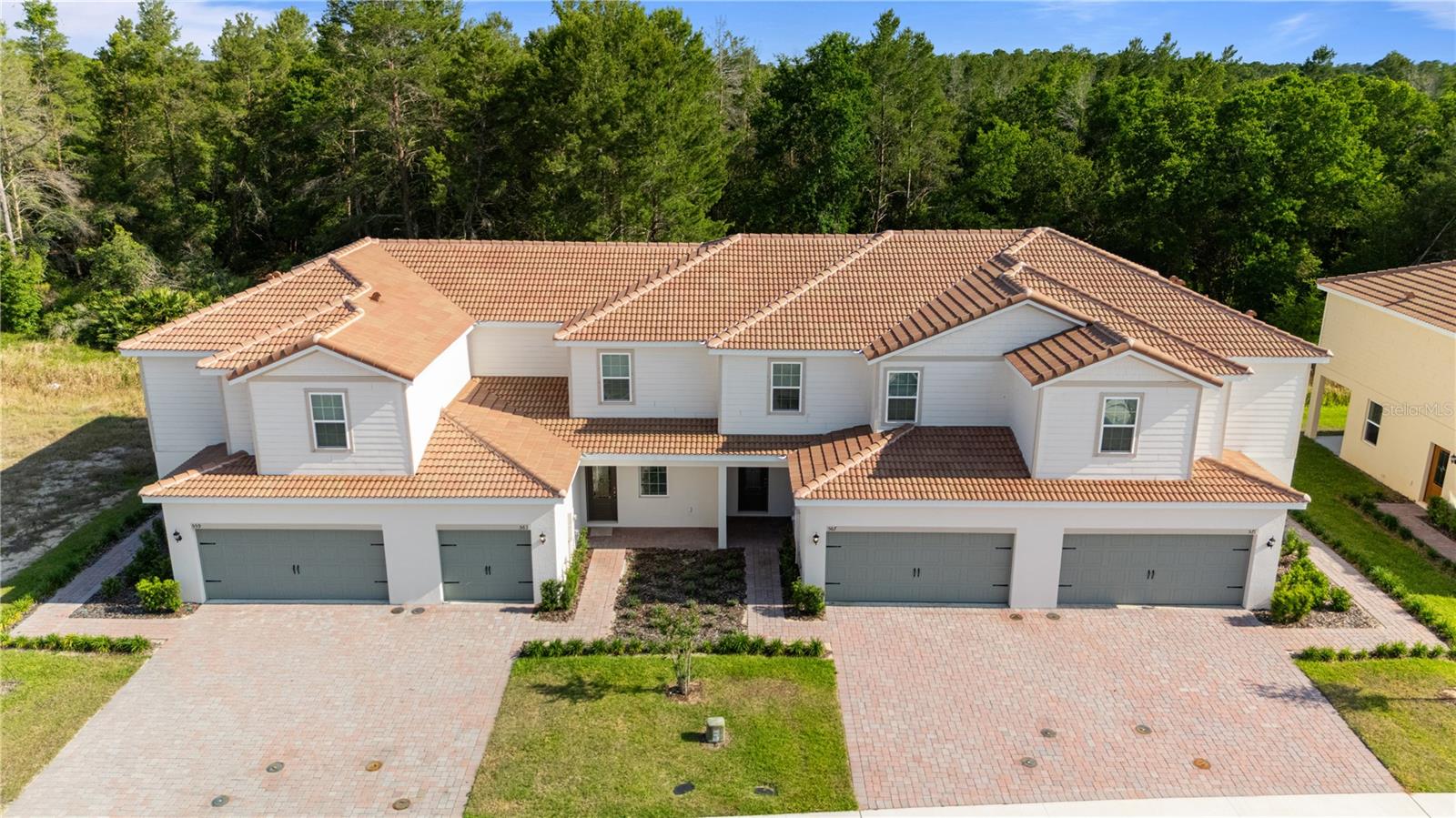 567 BAY LEAF DRIVE