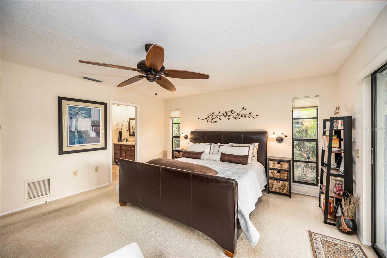 BENEVA PINES - Residential