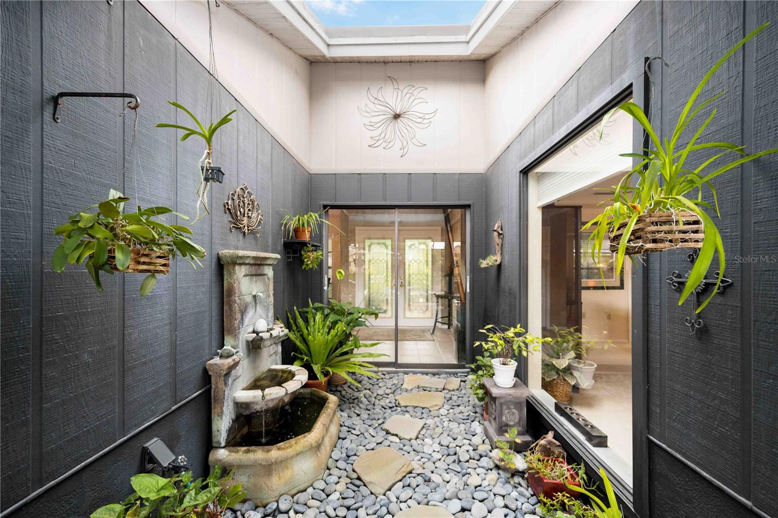 BENEVA PINES - Residential