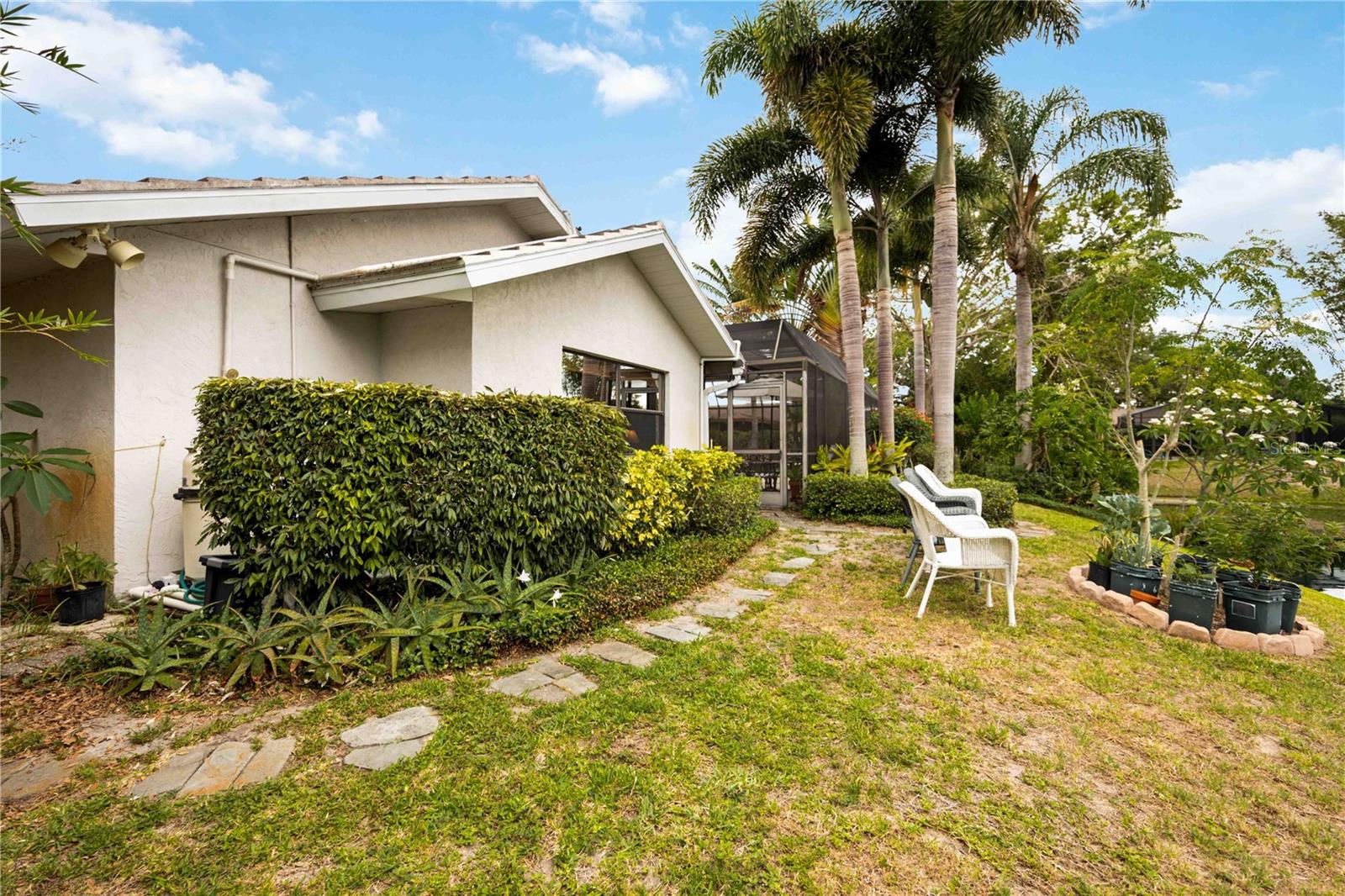 BENEVA PINES - Residential