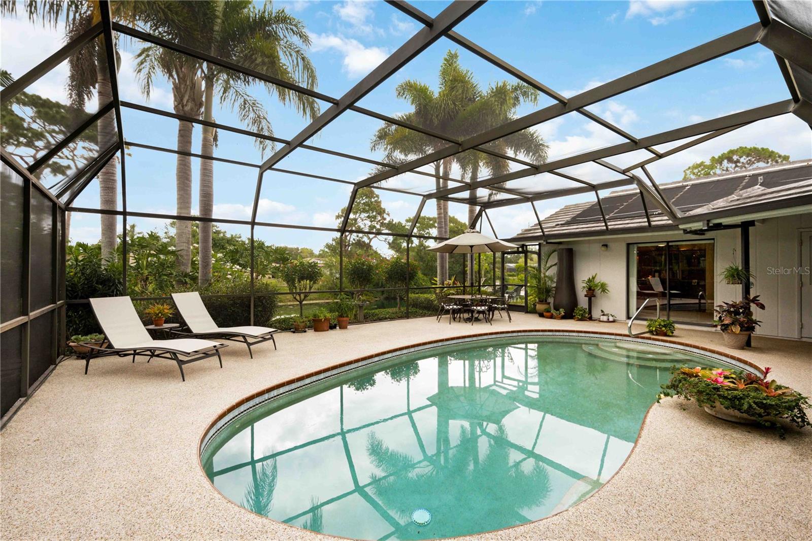 BENEVA PINES - Residential