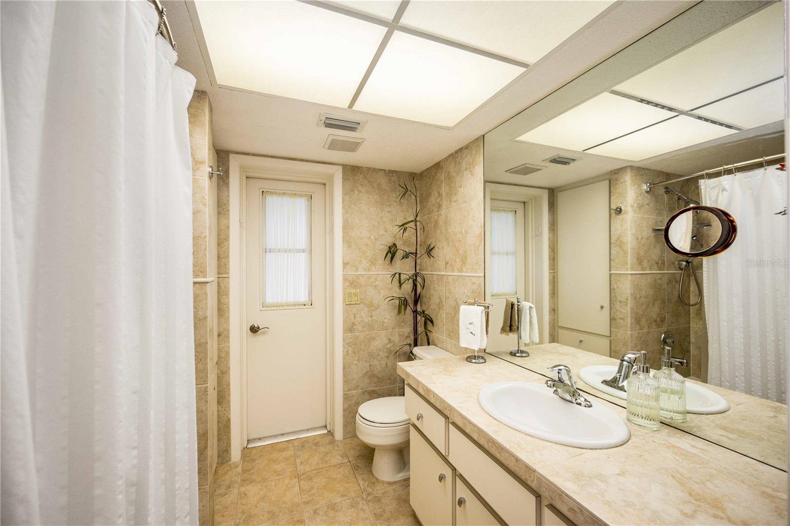 BENEVA PINES - Residential