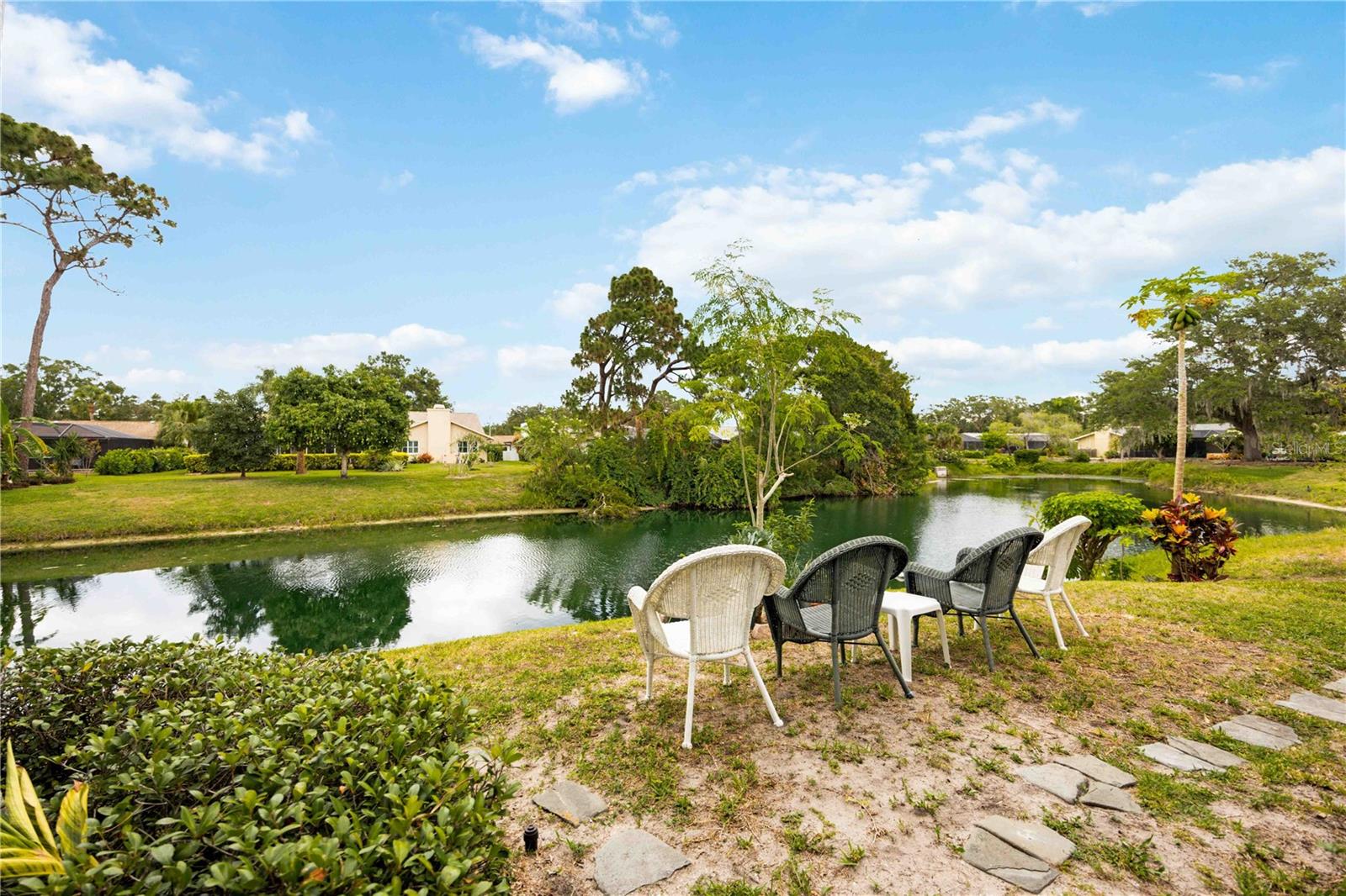 BENEVA PINES - Residential