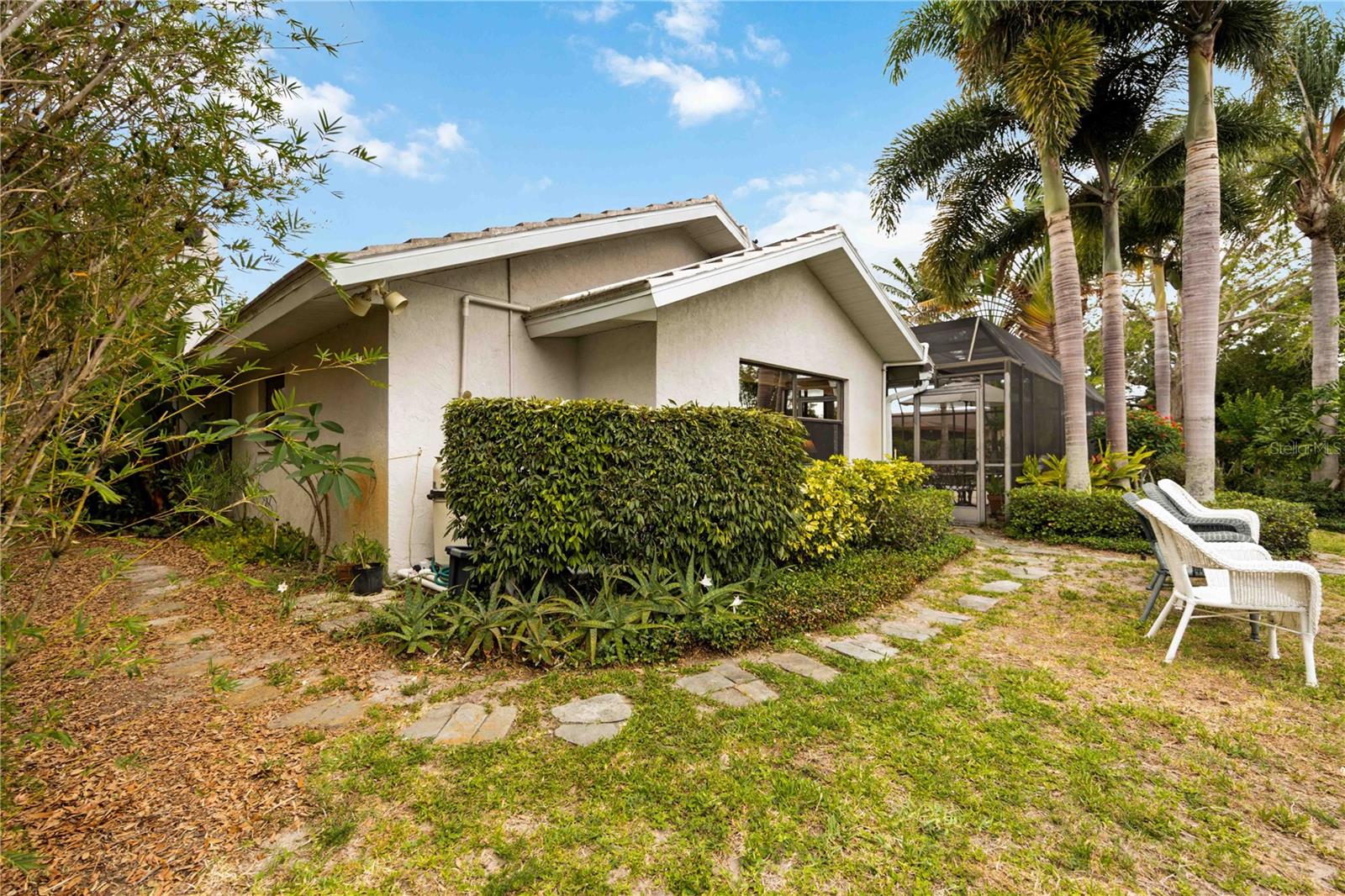 BENEVA PINES - Residential