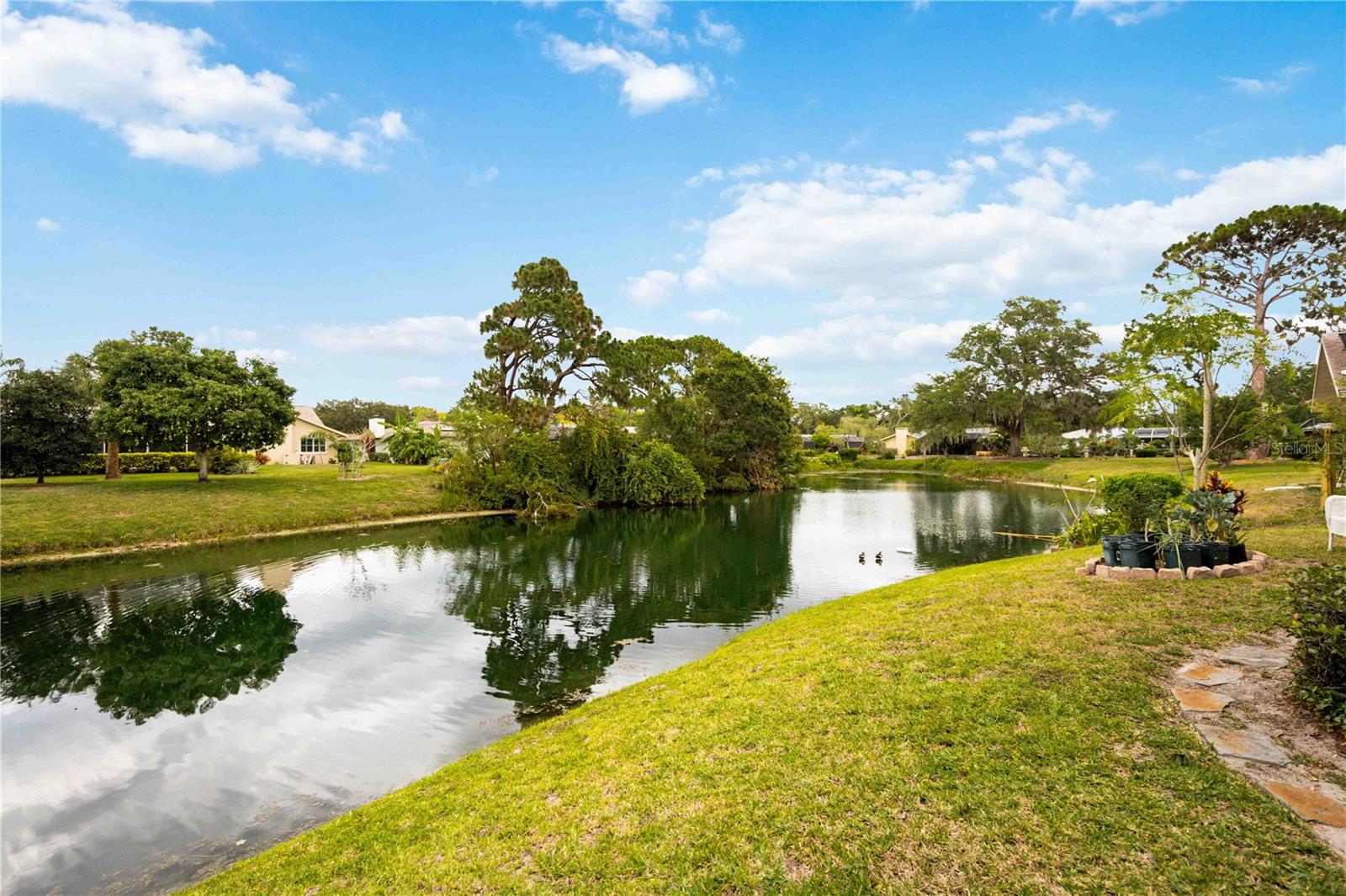 BENEVA PINES - Residential