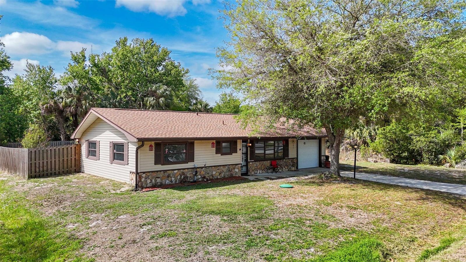 HAZELTONS HILL UNREC SUB - Residential