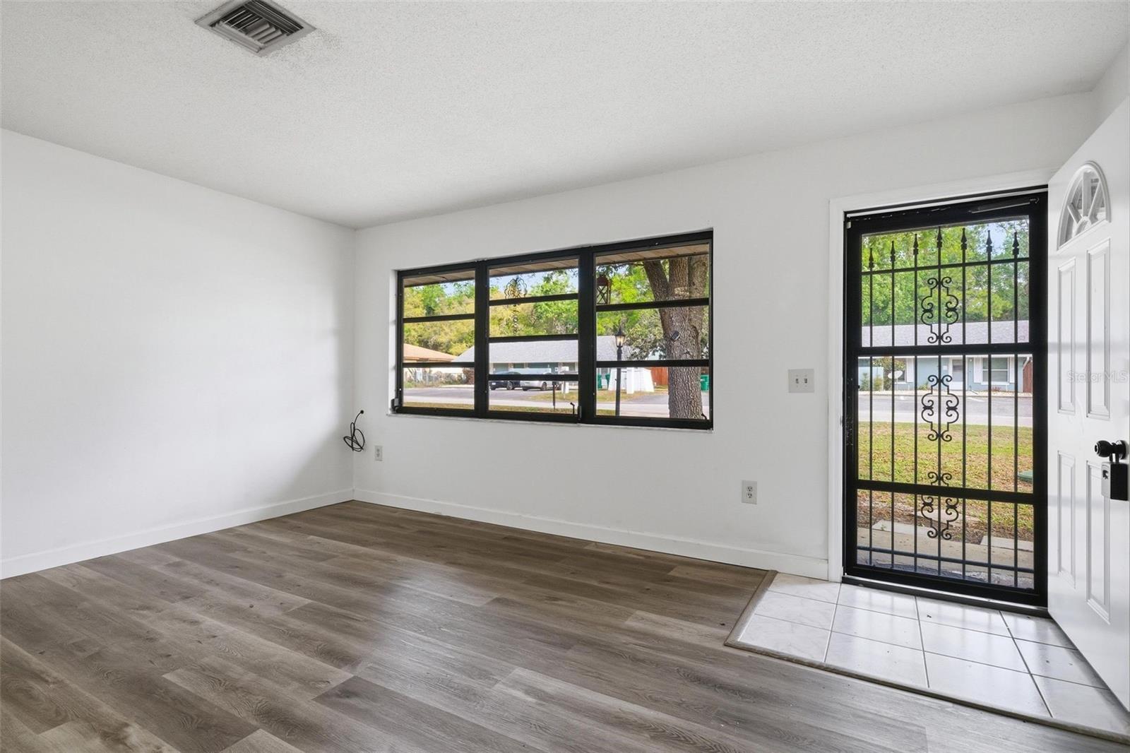 HAZELTONS HILL UNREC SUB - Residential