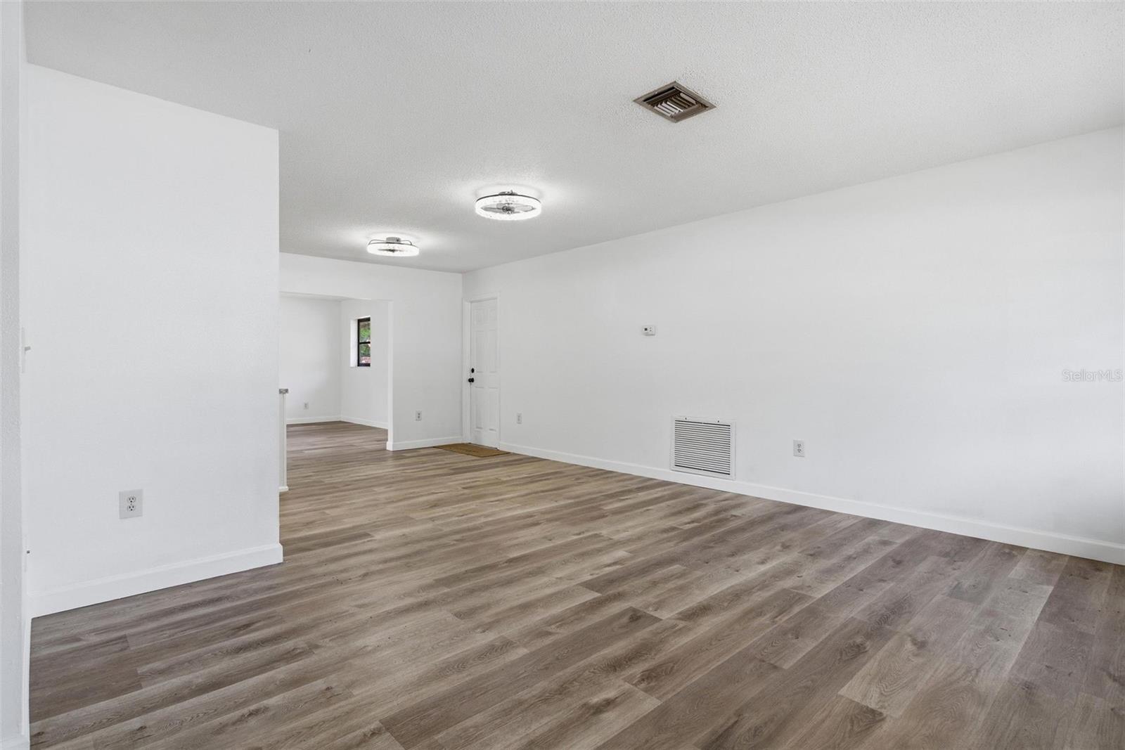 HAZELTONS HILL UNREC SUB - Residential