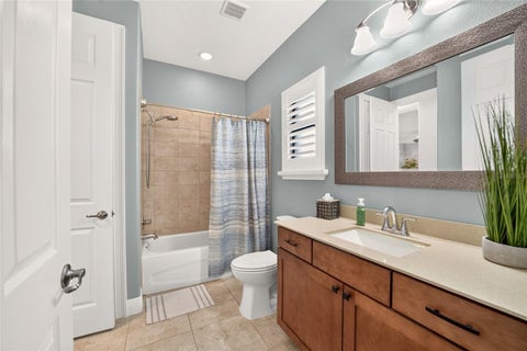 Tiny photo for 5419 Meadow Hill Loop, Lady Lake, FL 32159 (MLS # G5119307)