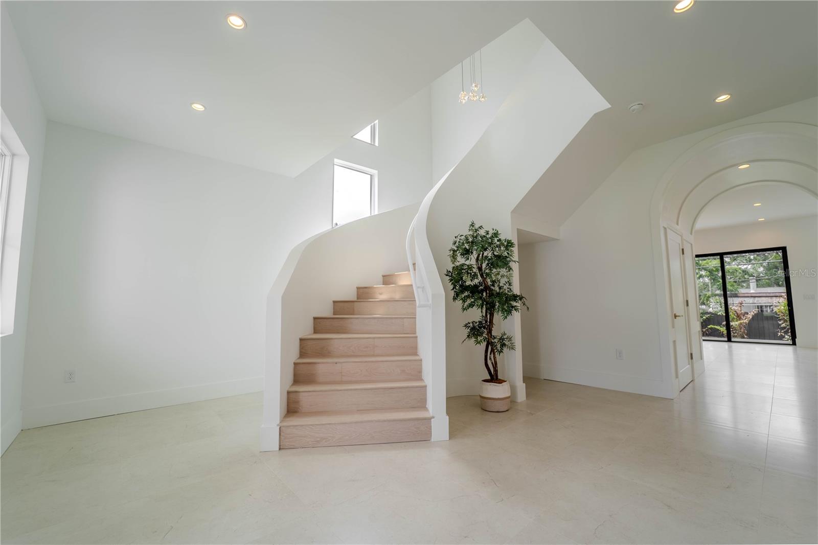 ANITA SUB - Residential