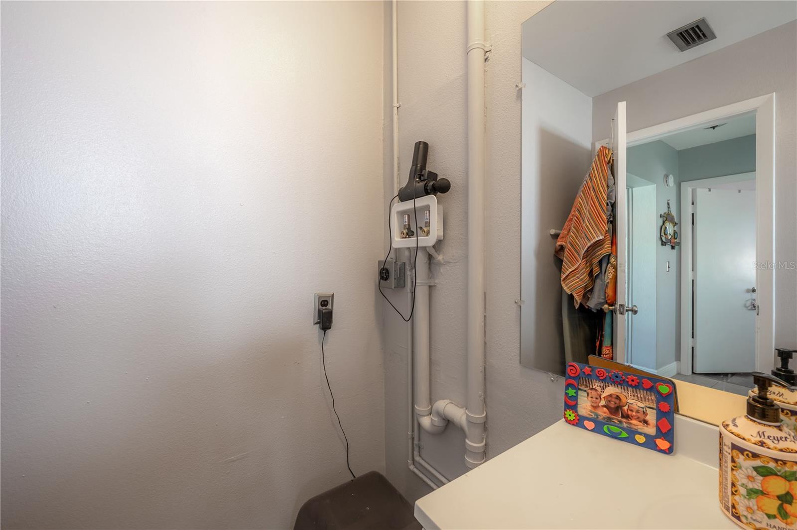 BAY POINTE CONDO - Residential