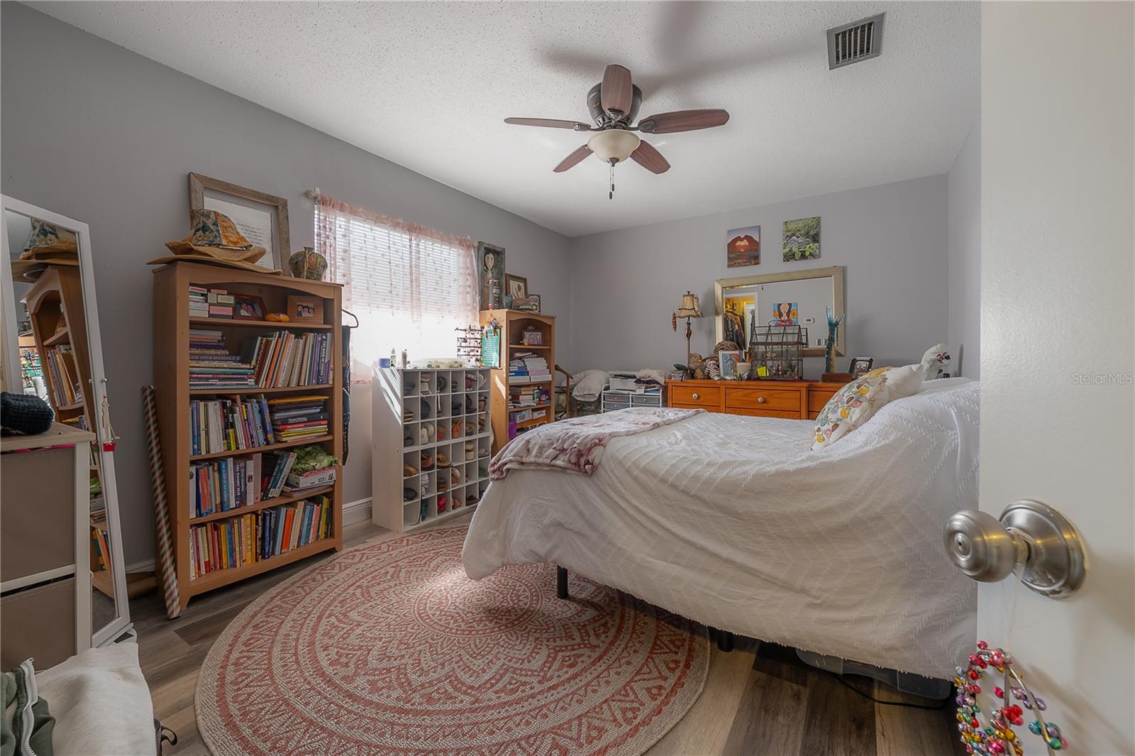 BAY POINTE CONDO - Residential