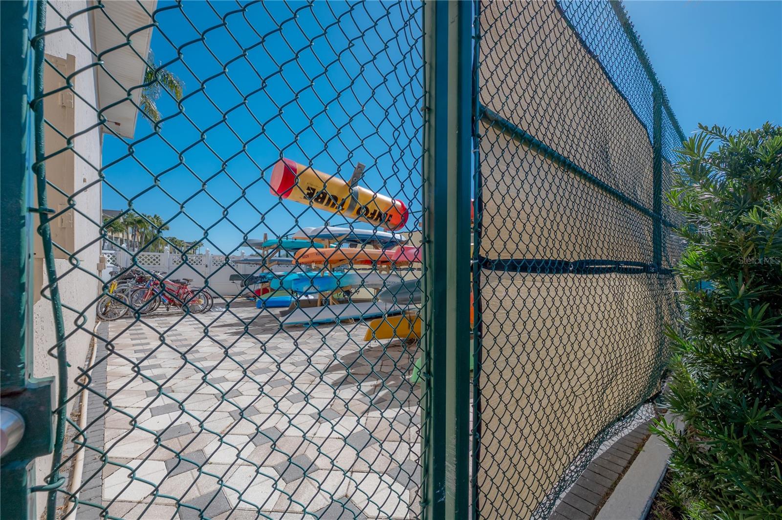 BAY POINTE CONDO - Residential