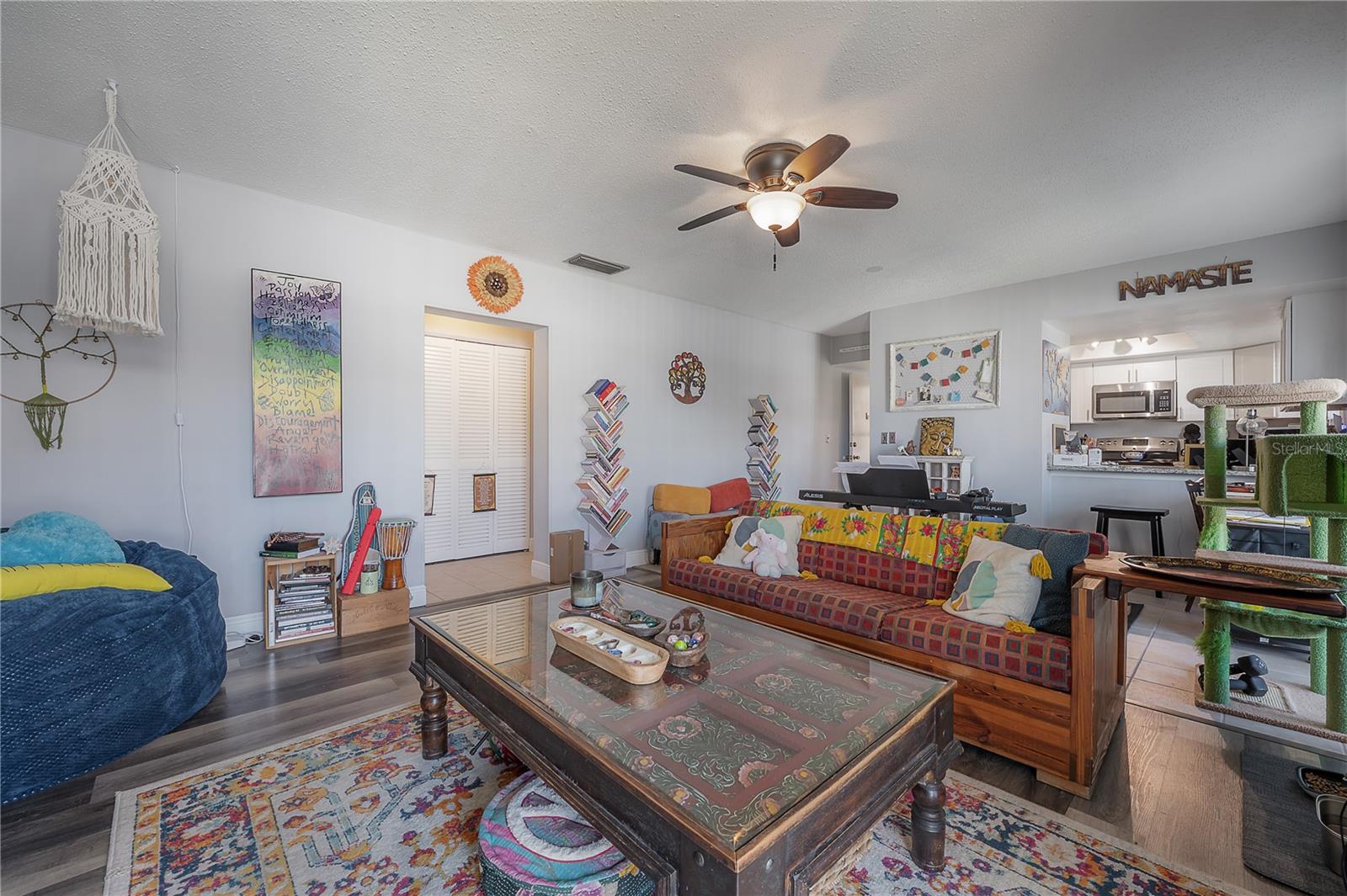 BAY POINTE CONDO - Residential